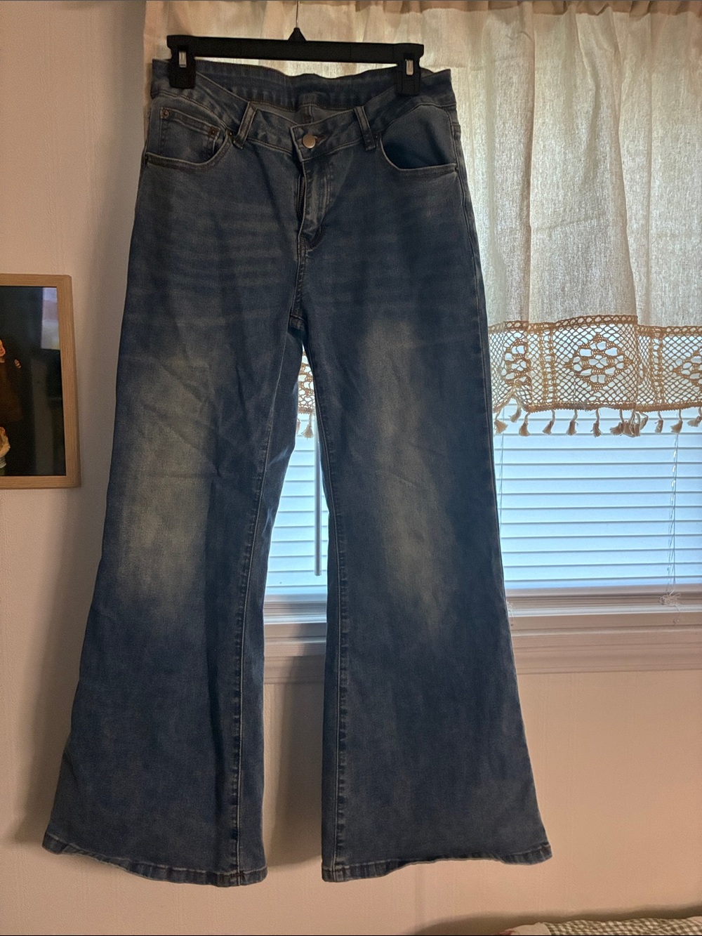 Women's Wide-Leg Flare Jeans - Dark Blue Wash